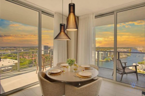 High Floor with Stunning Views, Amazing Pools
